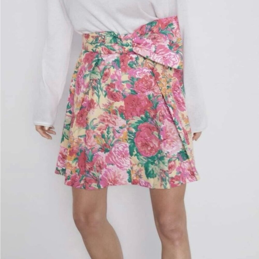 Zara FLORAL PRINT Skirt msrp$70